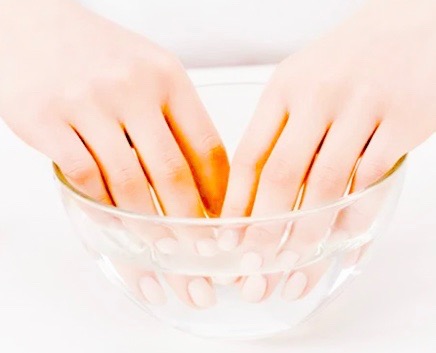 Remove Acrylic